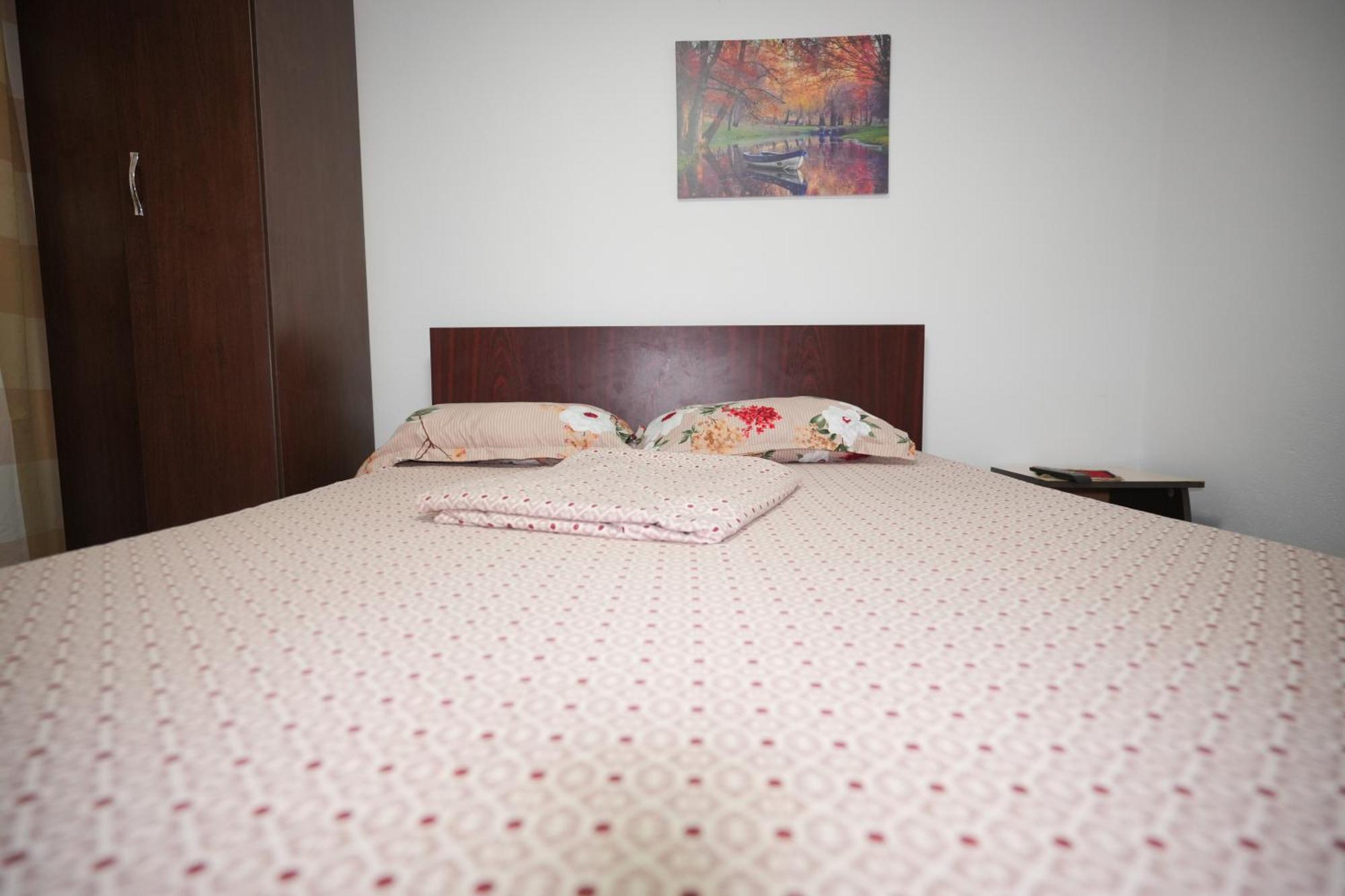 Casa Ion Apartment โฮเรซู ภายนอก รูปภาพ